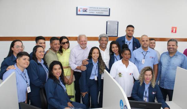 Imagens da Governador da Bahia inaugura obras em Iraquara