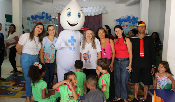 Imagens da Zé Gotinha visita Iraquara