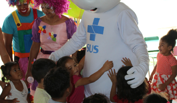 Imagens da Zé Gotinha visita Iraquara