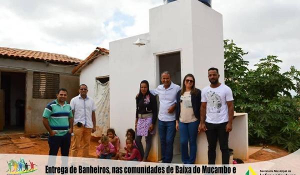 Imagens da ENTREGA DE BANHEIROS NAS COMUNIDADES DE BAIXA DO MUCAMBO E SONHEM.