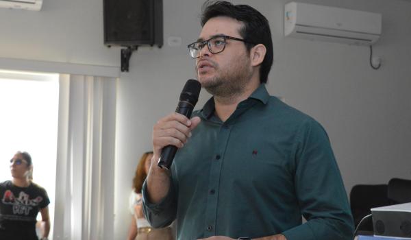 Imagens da Capacitação sobre Zoonoses reúne agentes comunitários de saúde em Iraquara