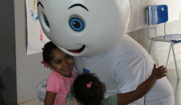 Imagens da Zé Gotinha visita Iraquara