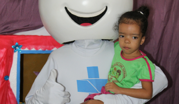 Imagens da Zé Gotinha visita Iraquara