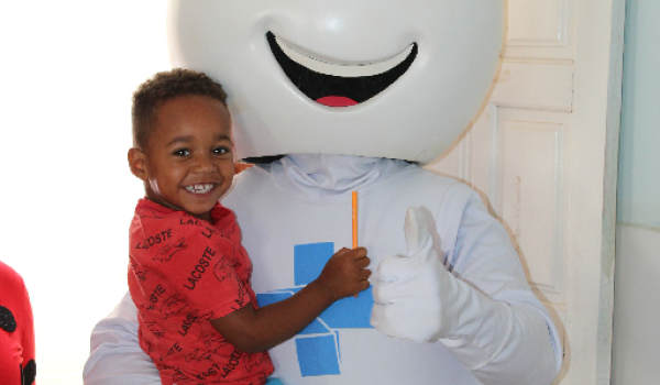 Imagens da Zé Gotinha visita Iraquara