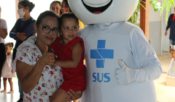 Imagens da Zé Gotinha visita Iraquara