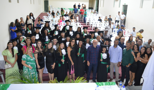 Imagens da Formatura dos Agentes Comunitários de Saúde e Endemias