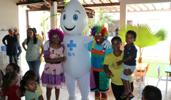 Imagens da Zé Gotinha visita Iraquara