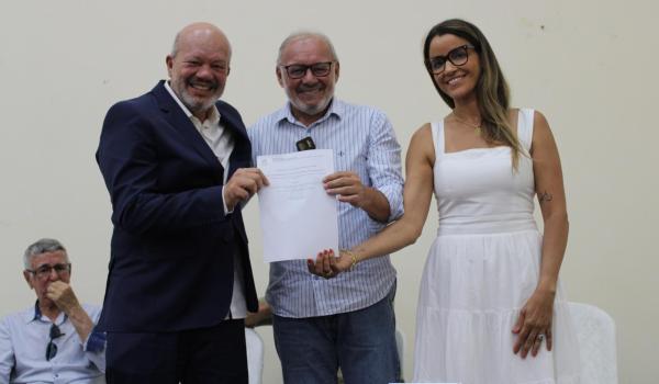 Imagens da Novo Procurador de Iraquara toma posse