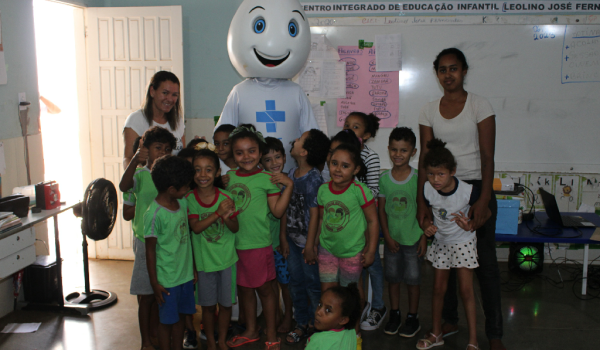 Imagens da Zé Gotinha visita Iraquara