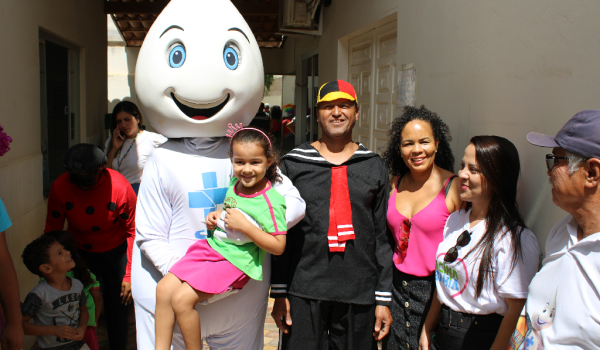 Imagens da Zé Gotinha visita Iraquara