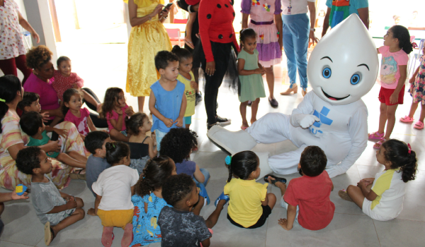 Imagens da Zé Gotinha visita Iraquara