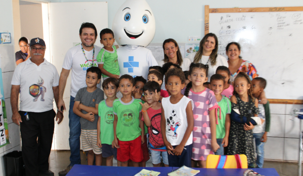 Imagens da Zé Gotinha visita Iraquara