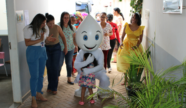 Imagens da Zé Gotinha visita Iraquara